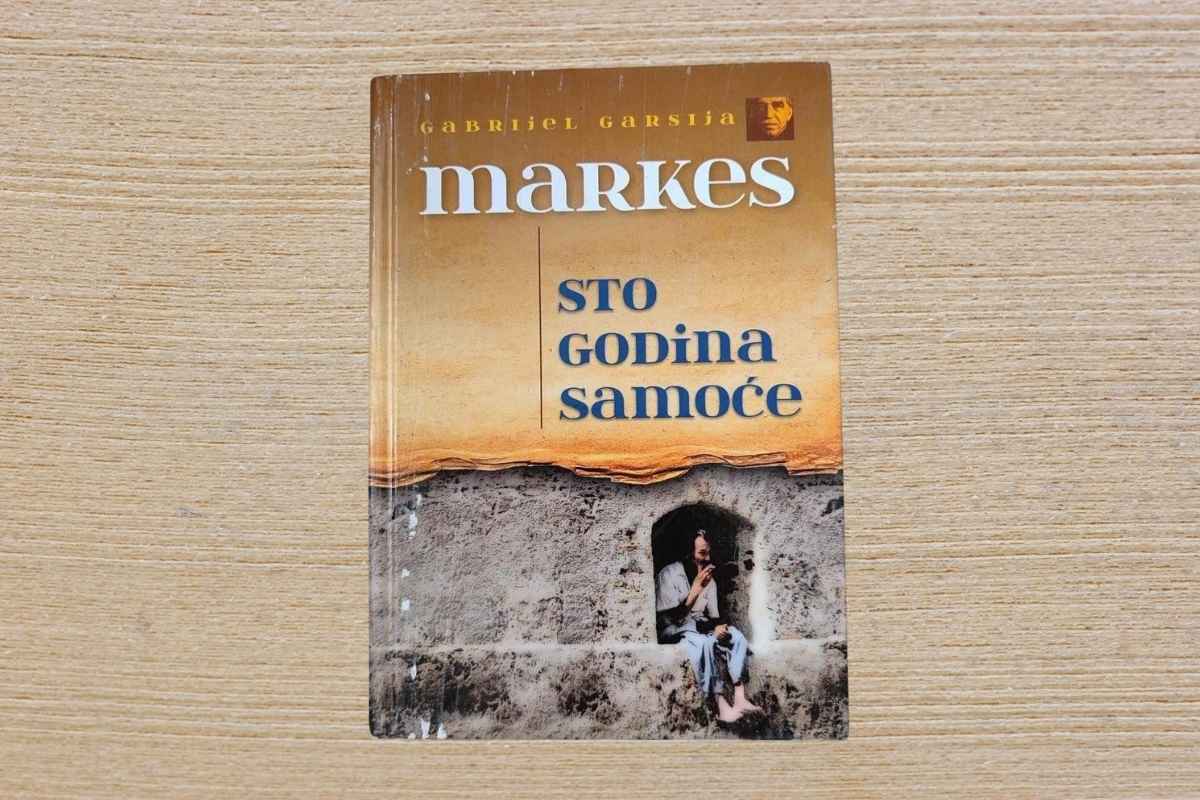 Sto godina samoće knjiga
